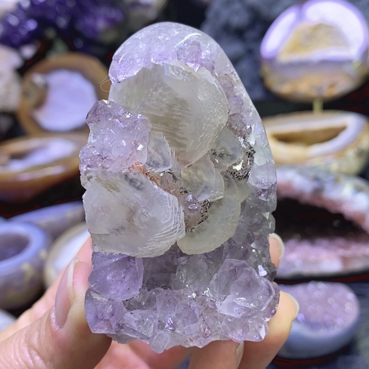 未镶嵌珠宝半成品水晶奇石晶簇