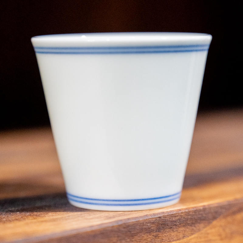 微瑕杯子，随机一只