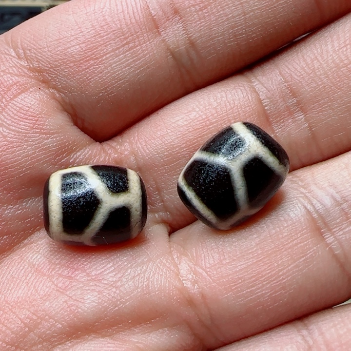 柠***汁玛瑙/玉髓未镶嵌颈饰