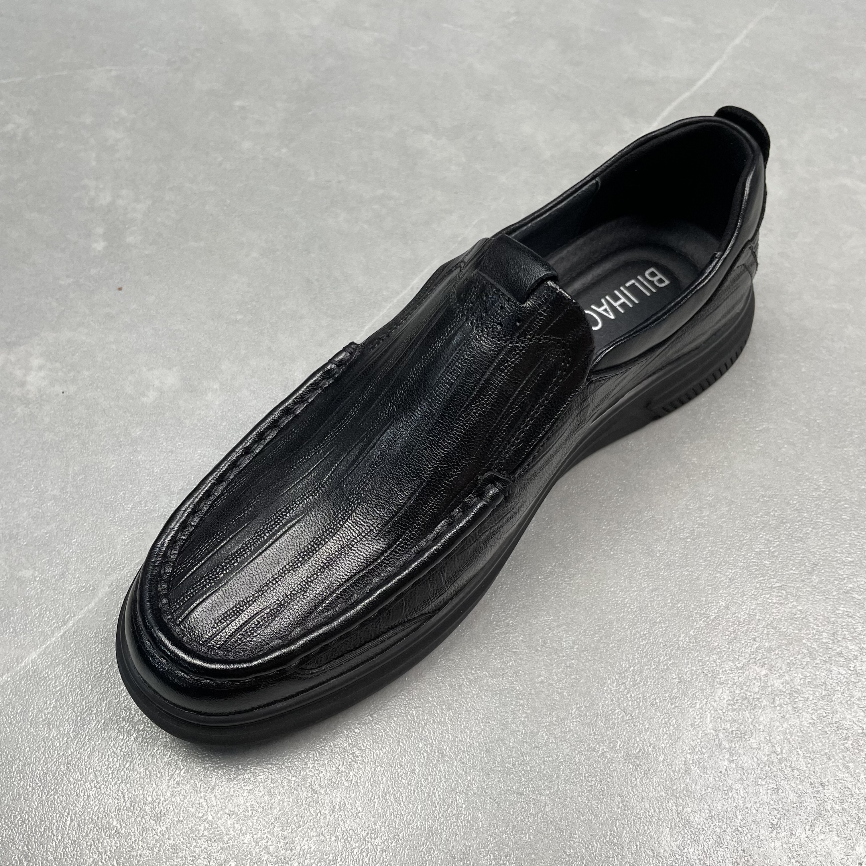 【Q327】甄选男鞋推荐 1119-1 时尚百搭 潮流舒适男款