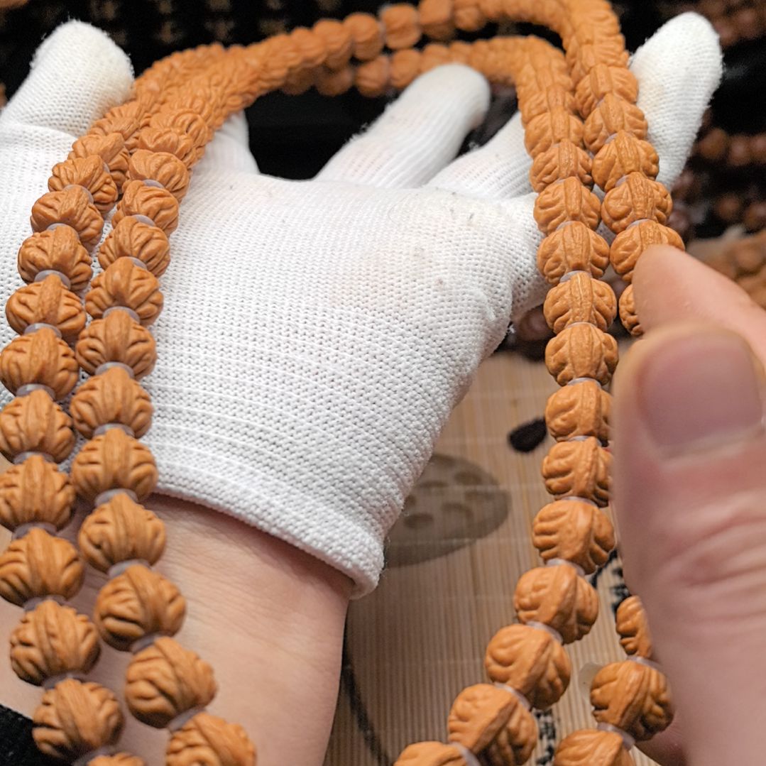 吊坠桃核麒麟脖挂桃核