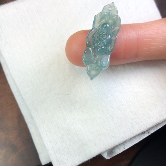 翡翠未镶嵌颈饰缅甸A货，每天下午1点半开播