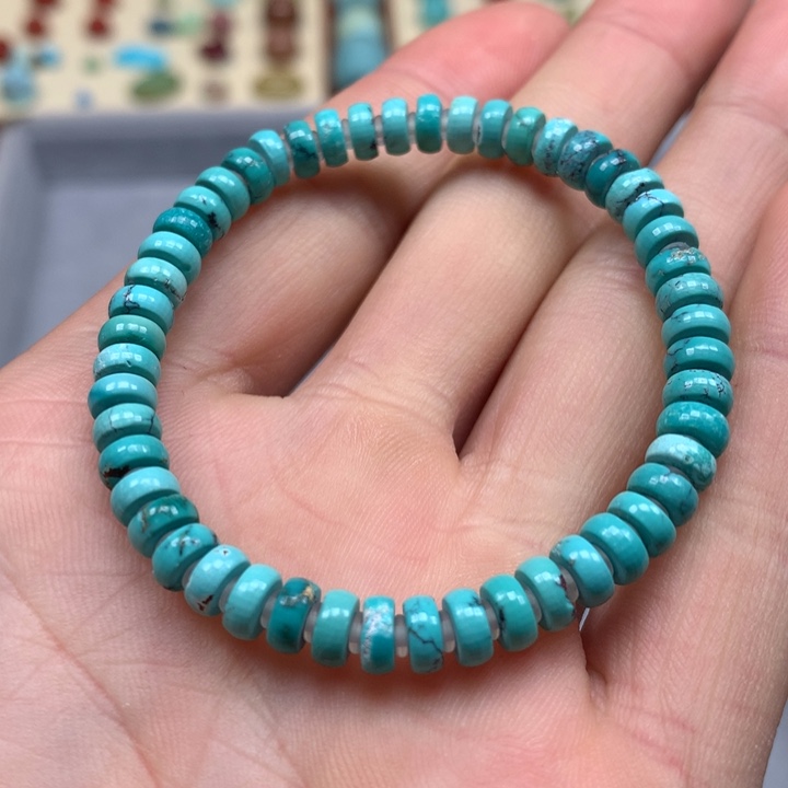 绿松石配饰未镶嵌