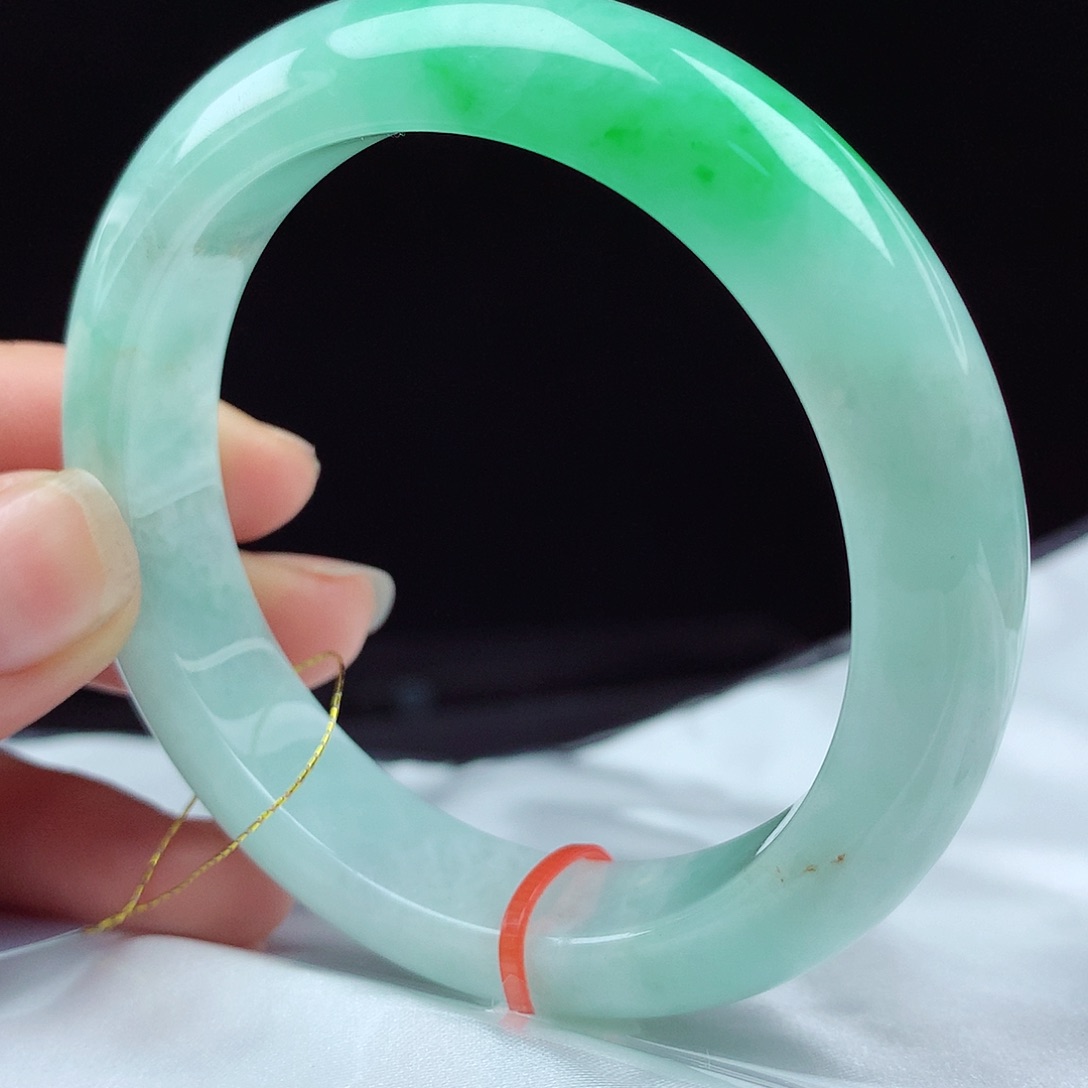 未镶嵌手镯翡翠55圈0218微瑕捡漏