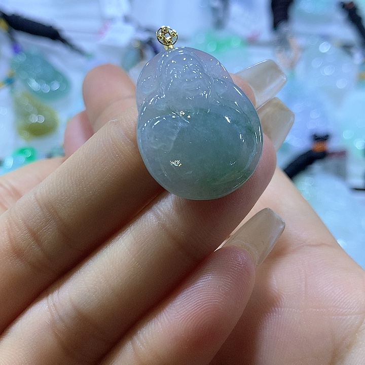 翡翠颈饰18K金镶嵌天然翡翠A货吊坠