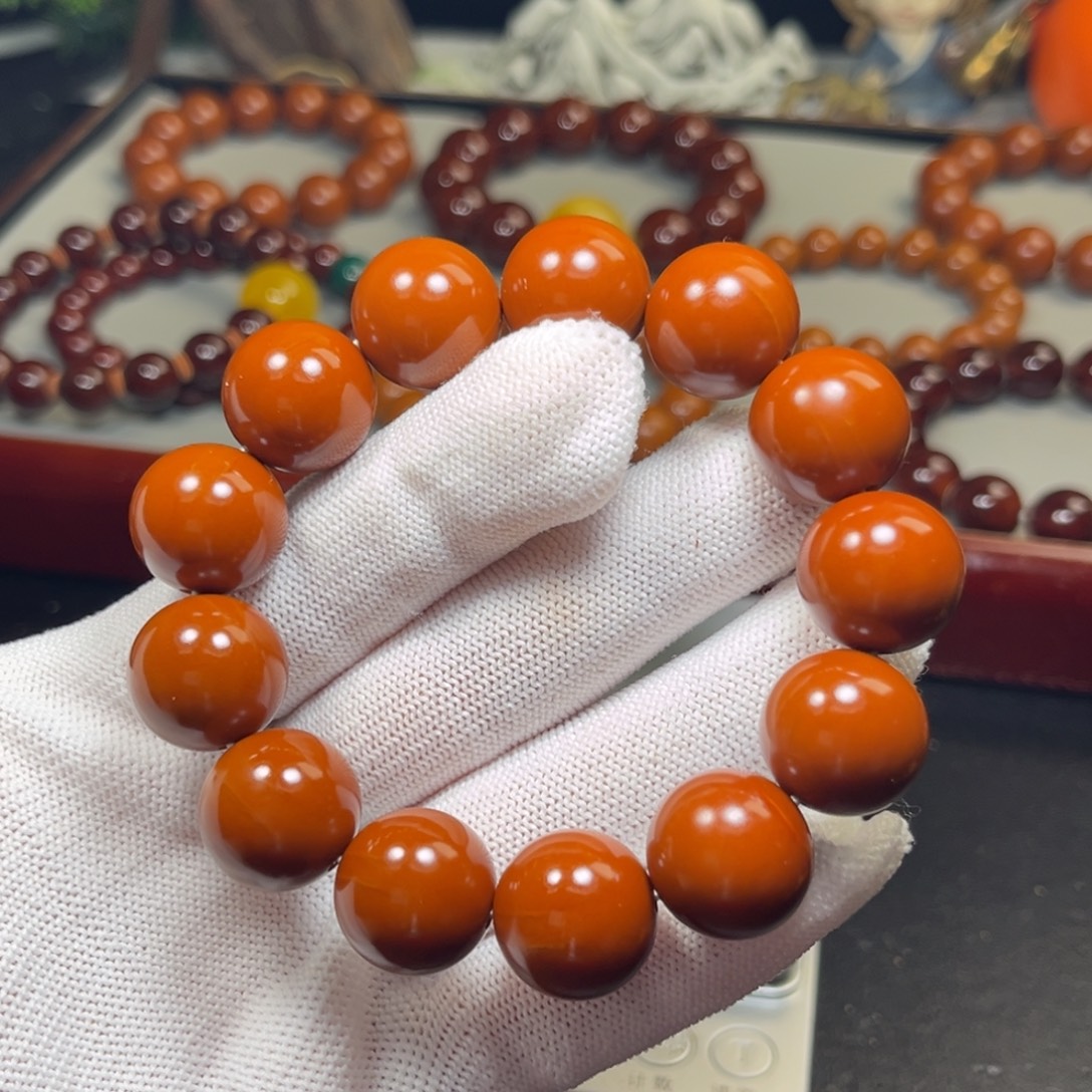 晓***鹏橄榄核吊坠1.68+树王精品铁核 小孔