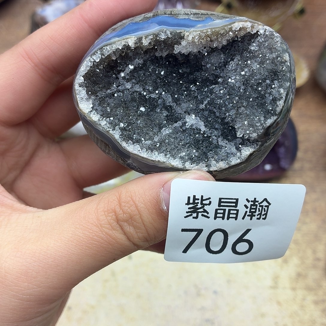 水晶未镶嵌大型摆件（非配饰）