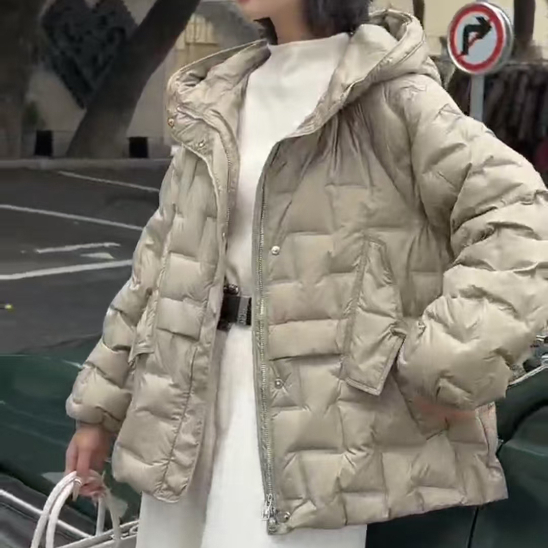 纳丽纳连帽款女士白鸭绒时尚百搭洋气秋冬羽绒服加厚冬季短款女款