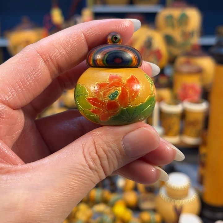 大叶紫檀（黑酸枝木类）