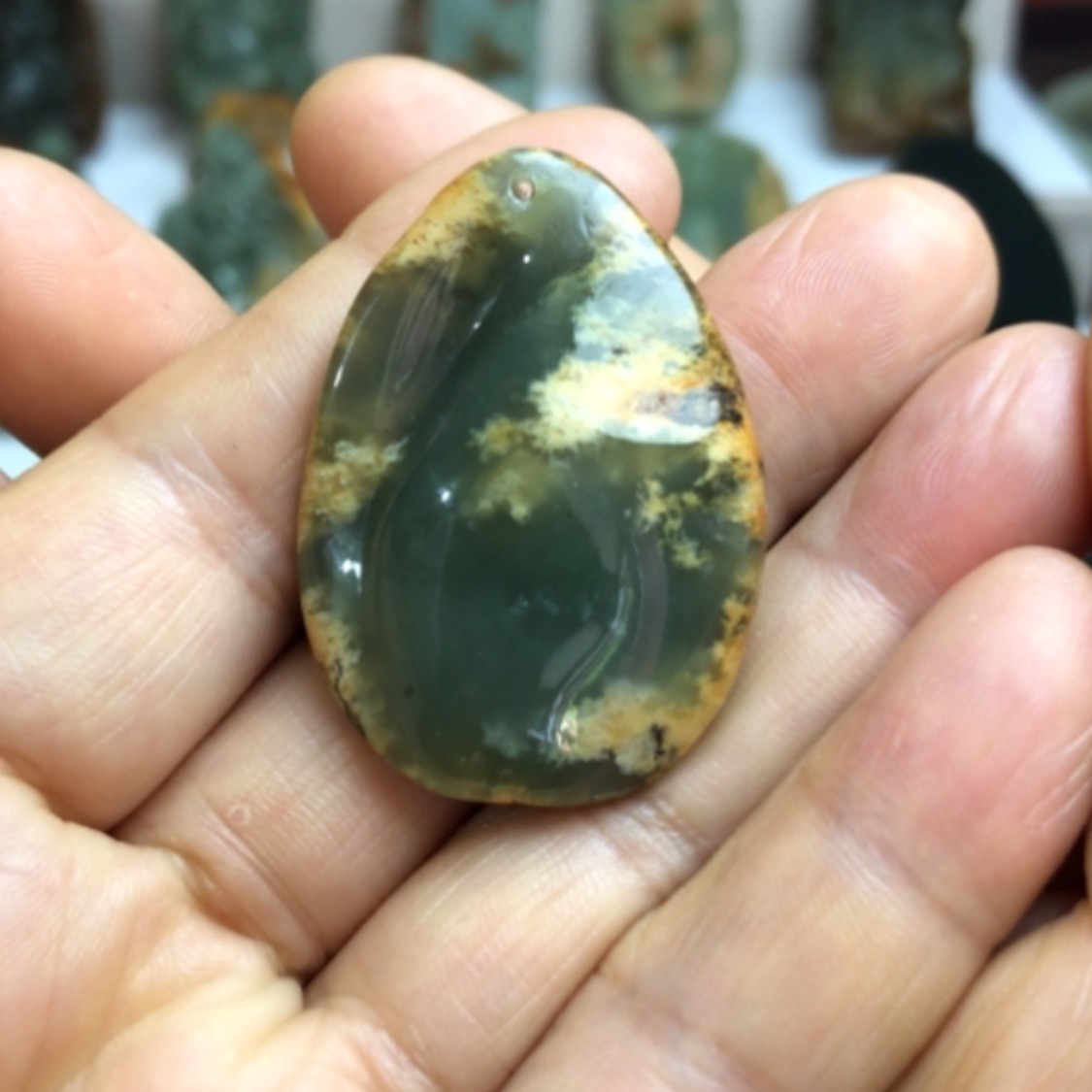 【闪购商品】岫岩河磨玉（透闪石质玉）未镶嵌挂件