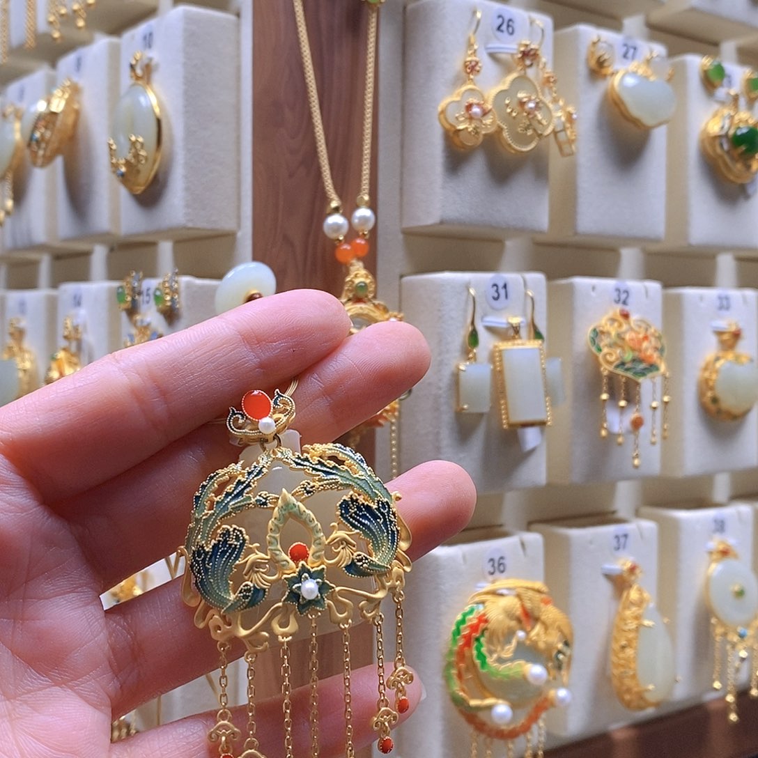 和田玉颈饰银S925镶嵌