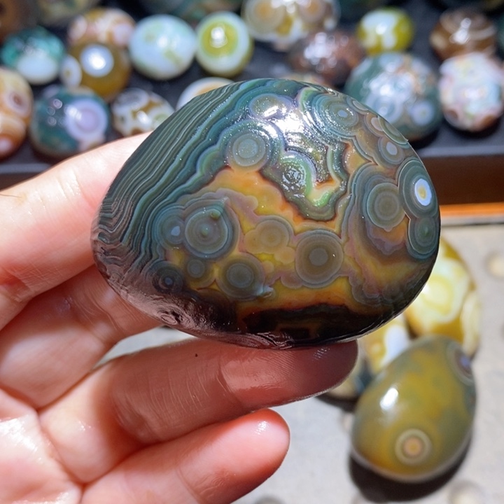 未镶嵌玛瑙/玉髓珠宝半成品123