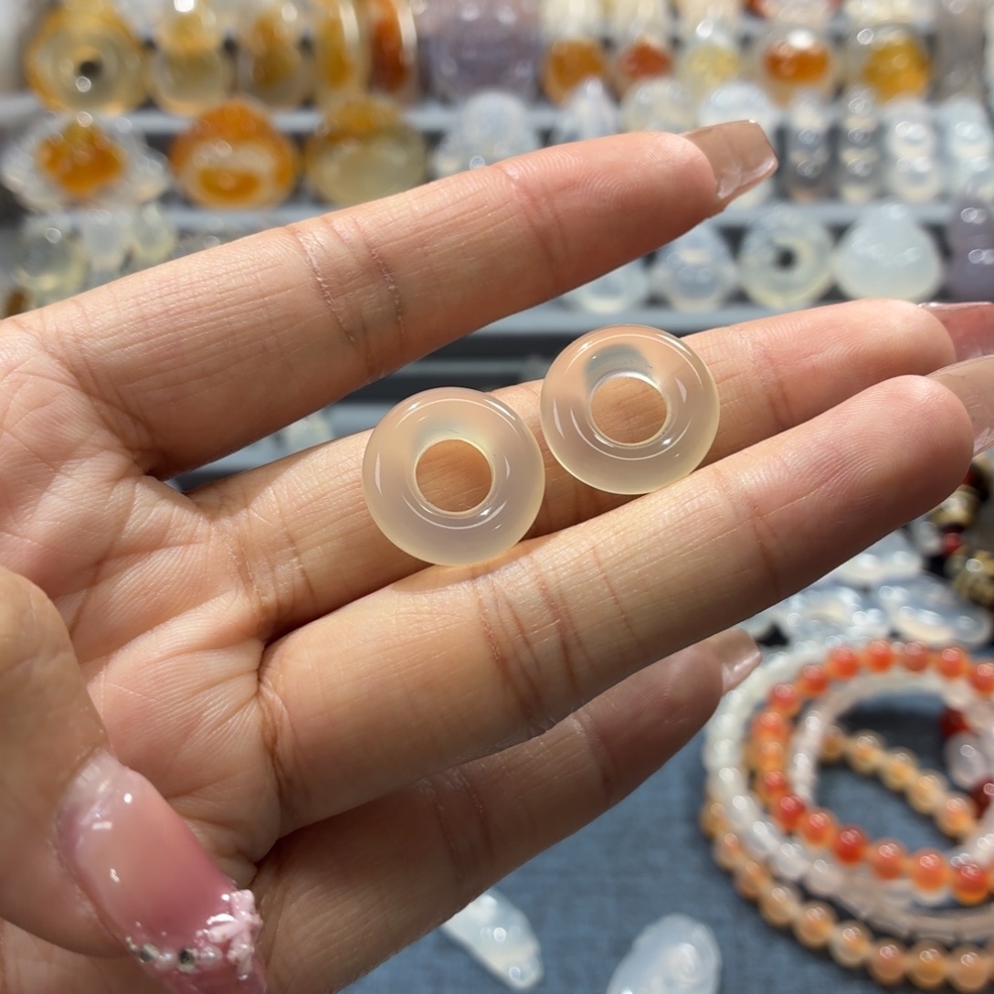 一***天玛瑙/玉髓未镶嵌吊坠(不含链)