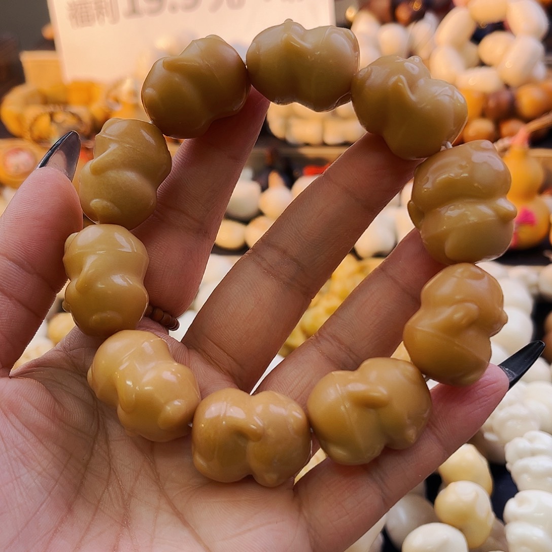 手串菩提根/象牙果风化猪猪