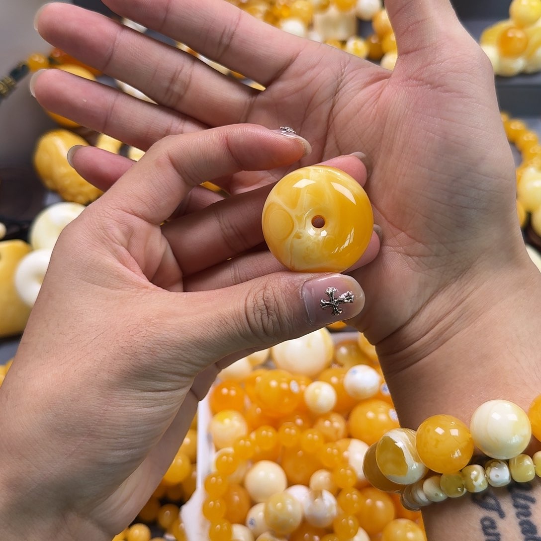 蜜蜡珠宝奇石未镶嵌墩子