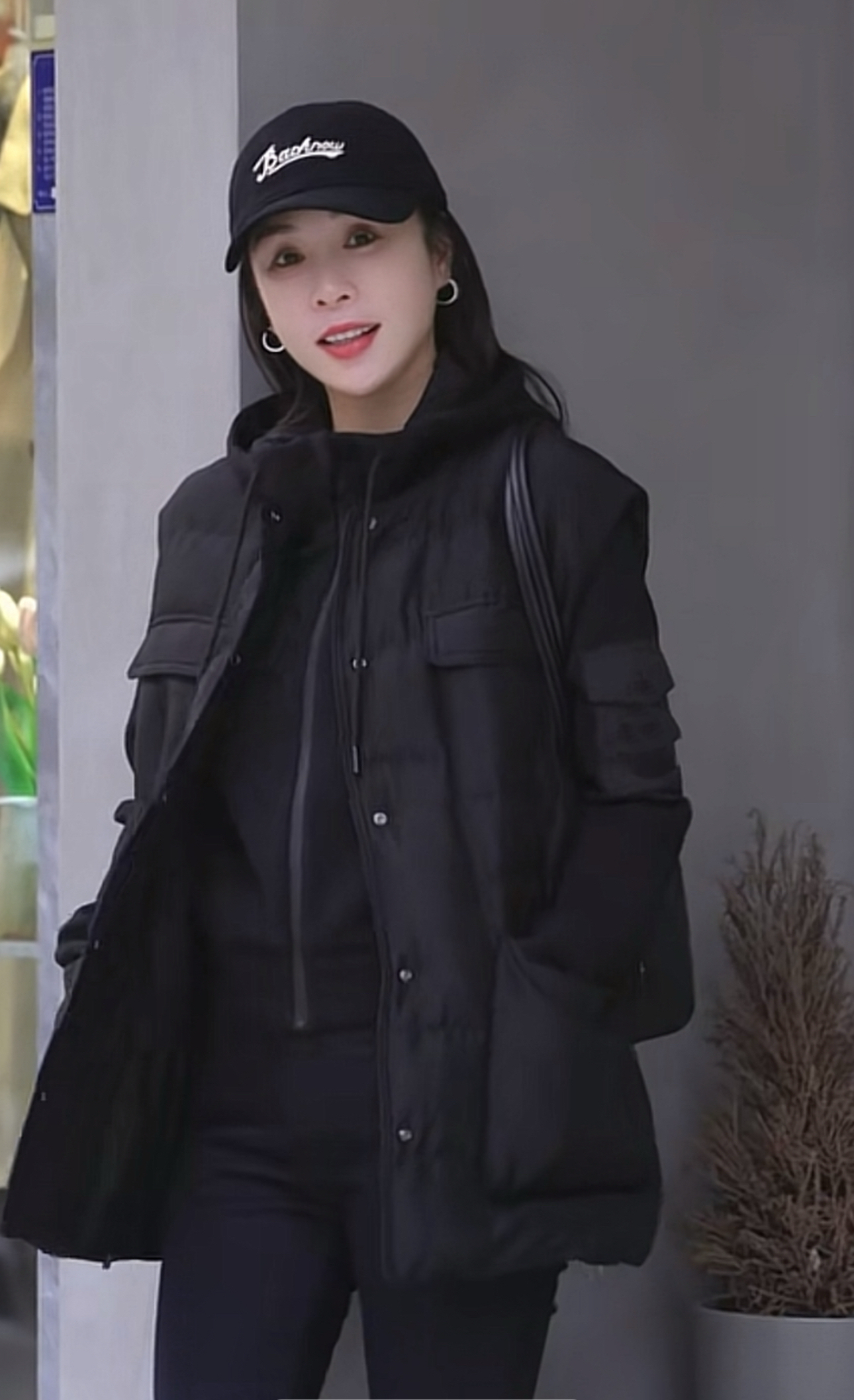  （小雨推荐1500）女拉链立领保暖常规冬季连帽加厚羽绒马甲