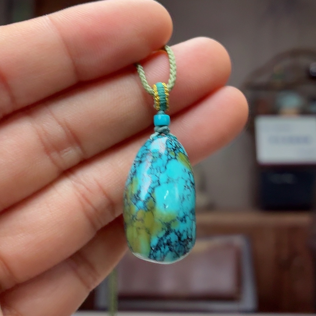 l***乐绿松石未镶嵌珠宝奇石