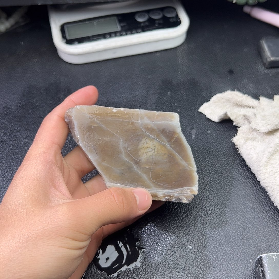 和田玉（糖玉）未镶嵌车挂