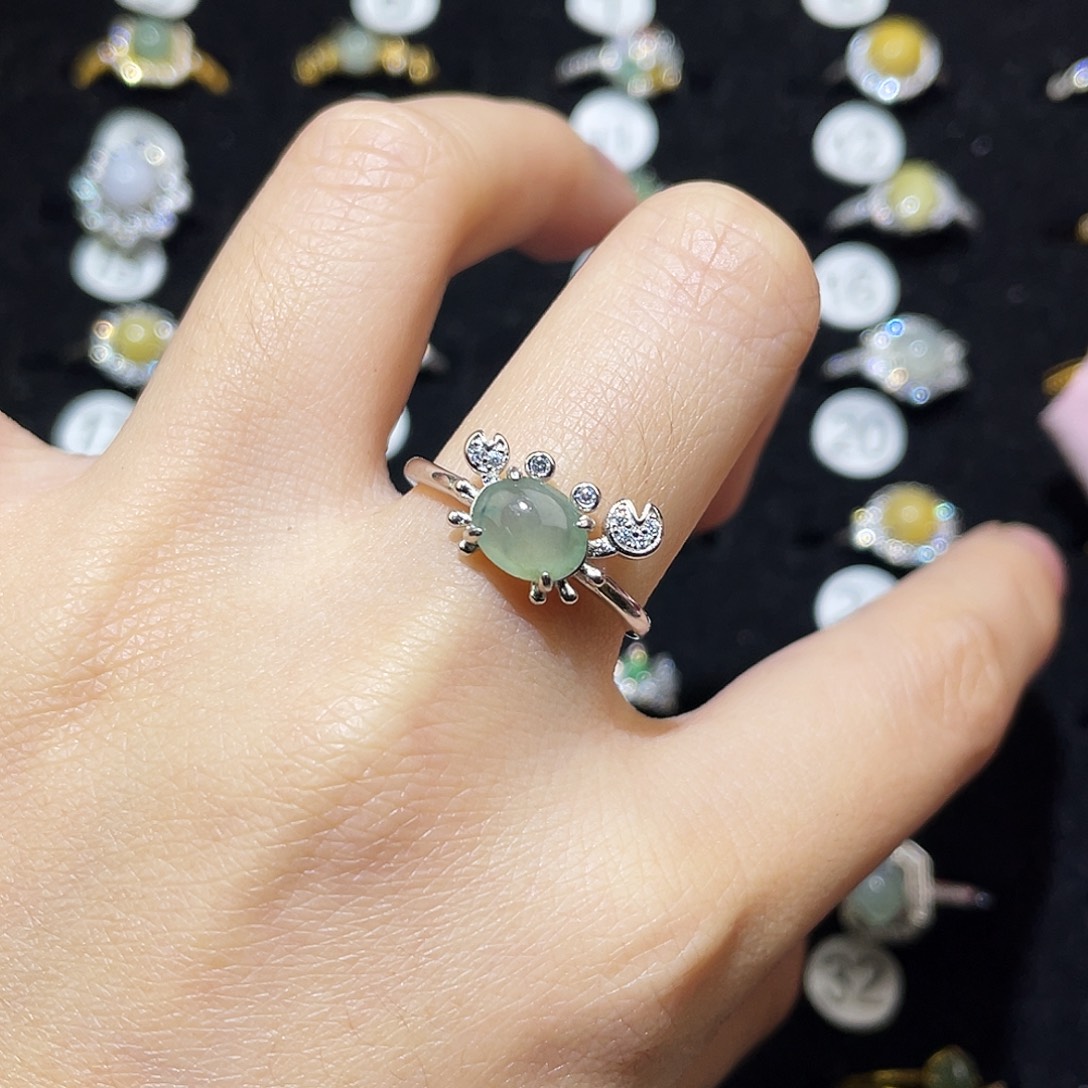 翡翠未镶嵌戒指戒指