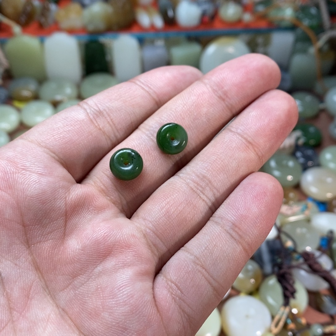 无***边和田玉未镶嵌吊坠(不含链)