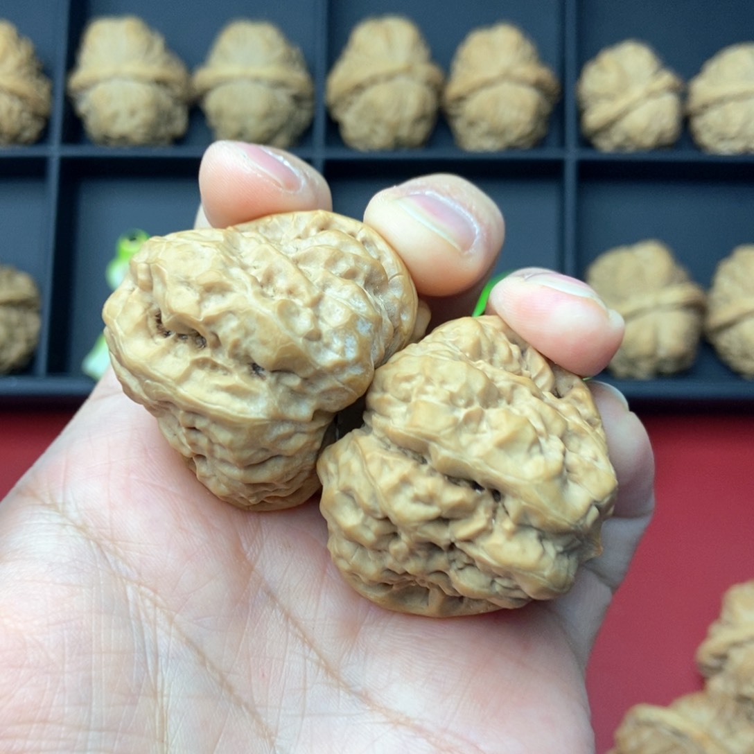 文玩核桃吊坠?蛤蟆40三角