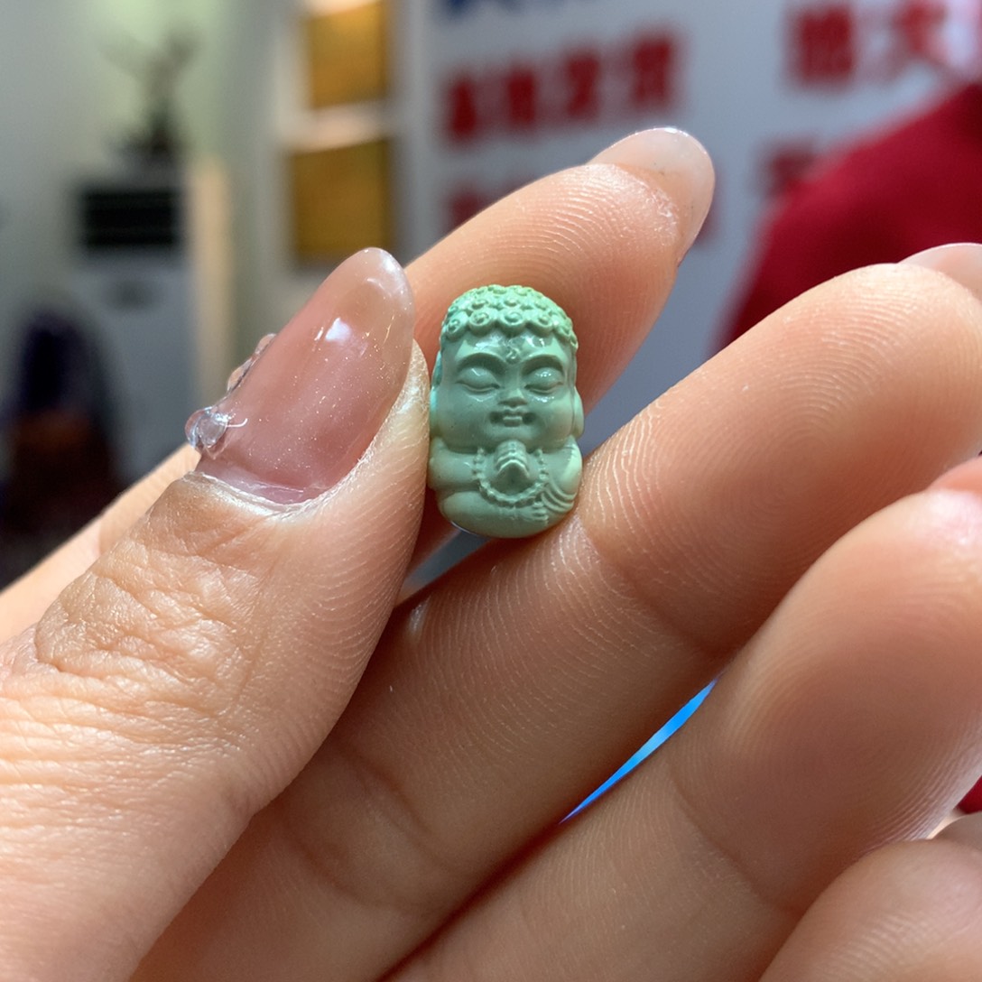 绿松石配饰未镶嵌