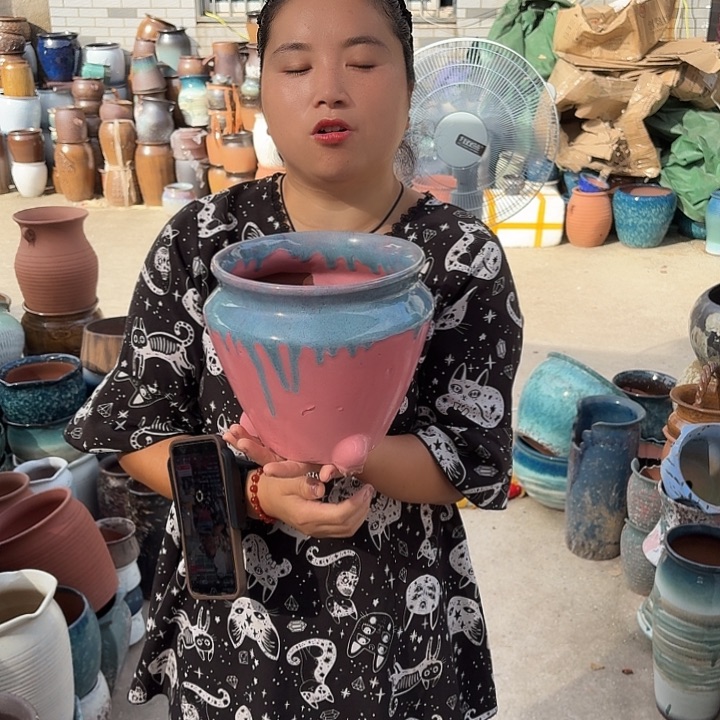 口20高20瑕疵一个盆子。 