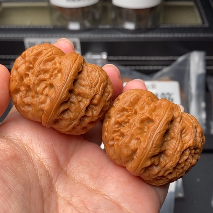 文玩核桃把件45元宝