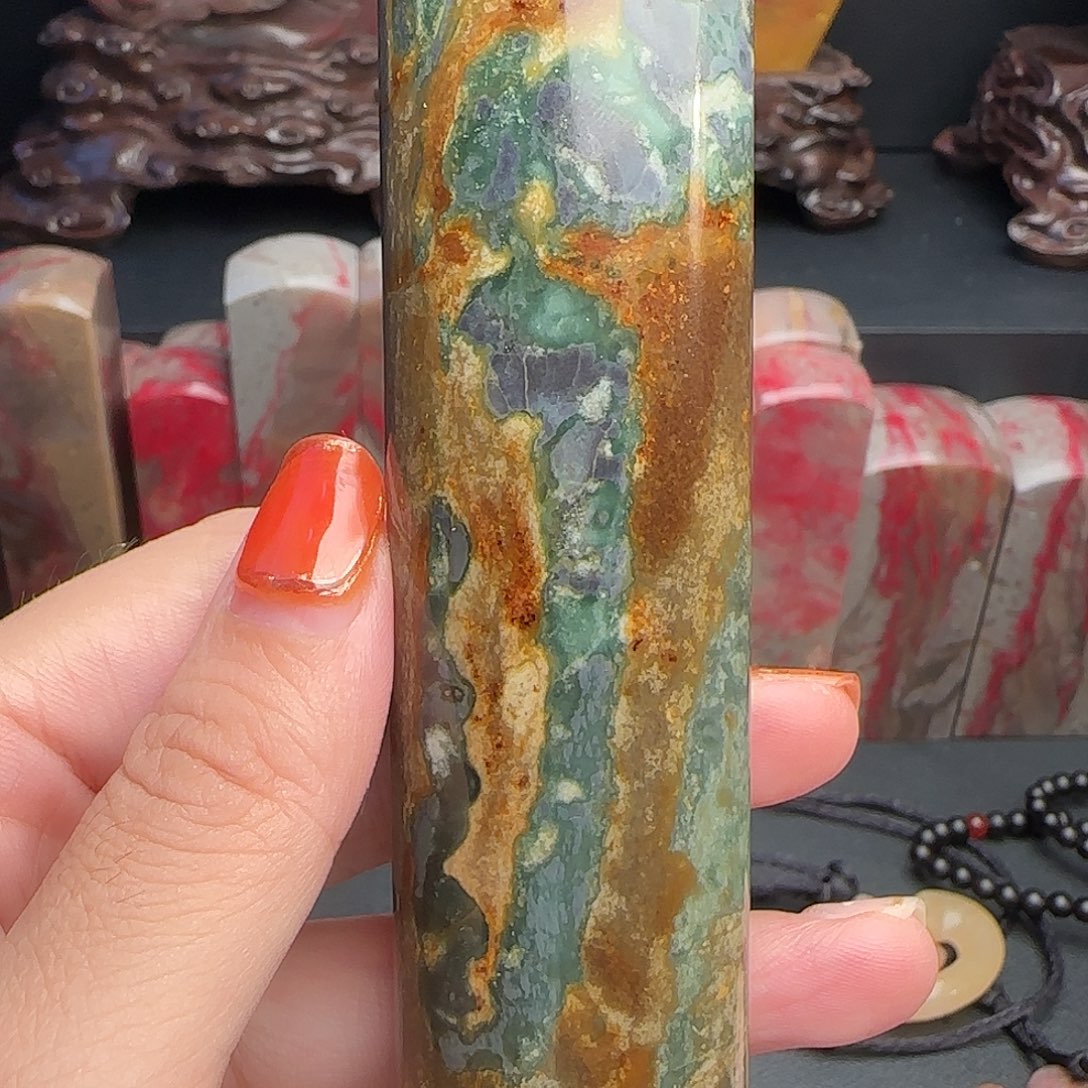 昌化石昌化鸡血石