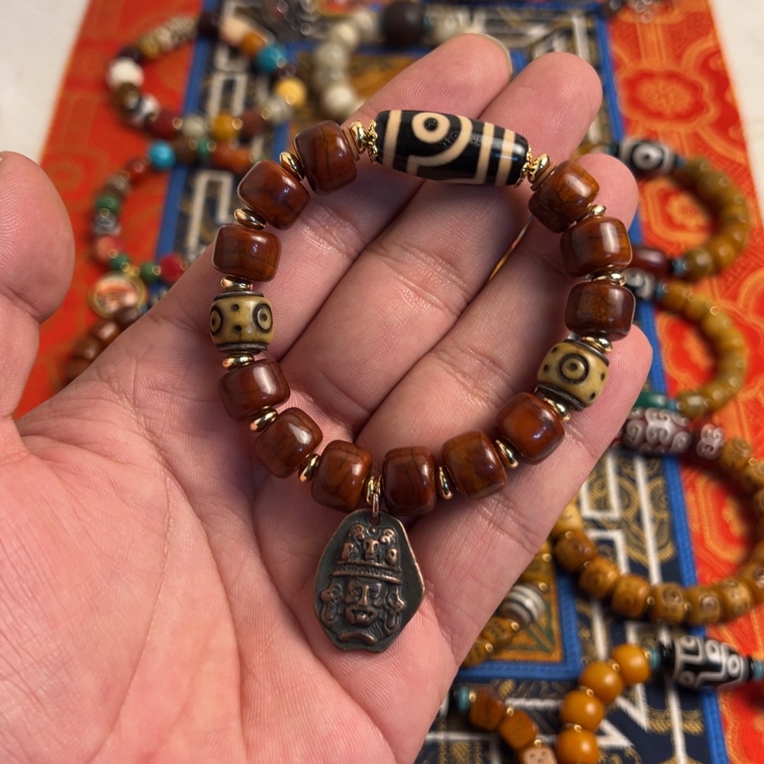 泥塑哈哈哈哈哈哈哈