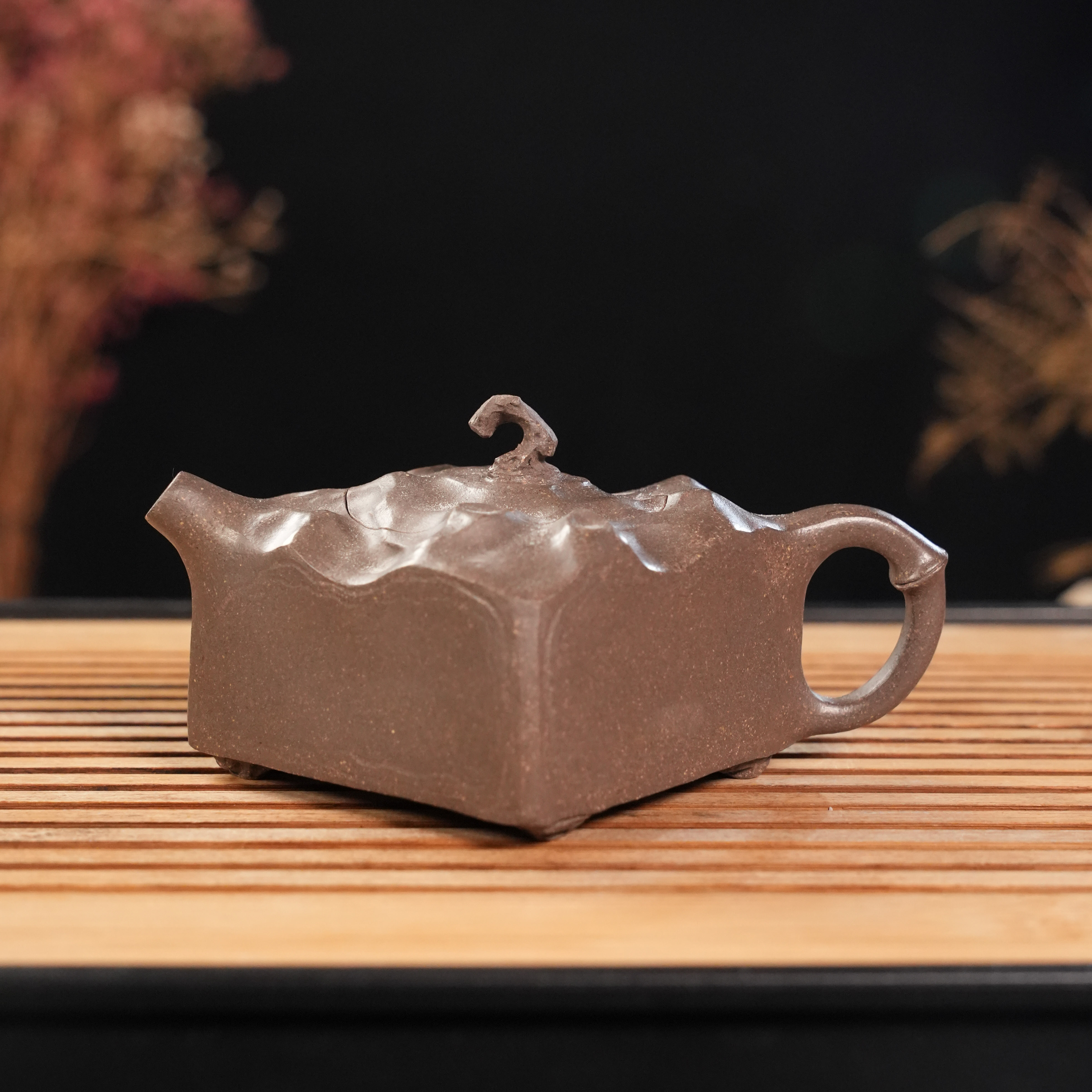 WY-017   王颖  宜兴手工紫砂  石趣