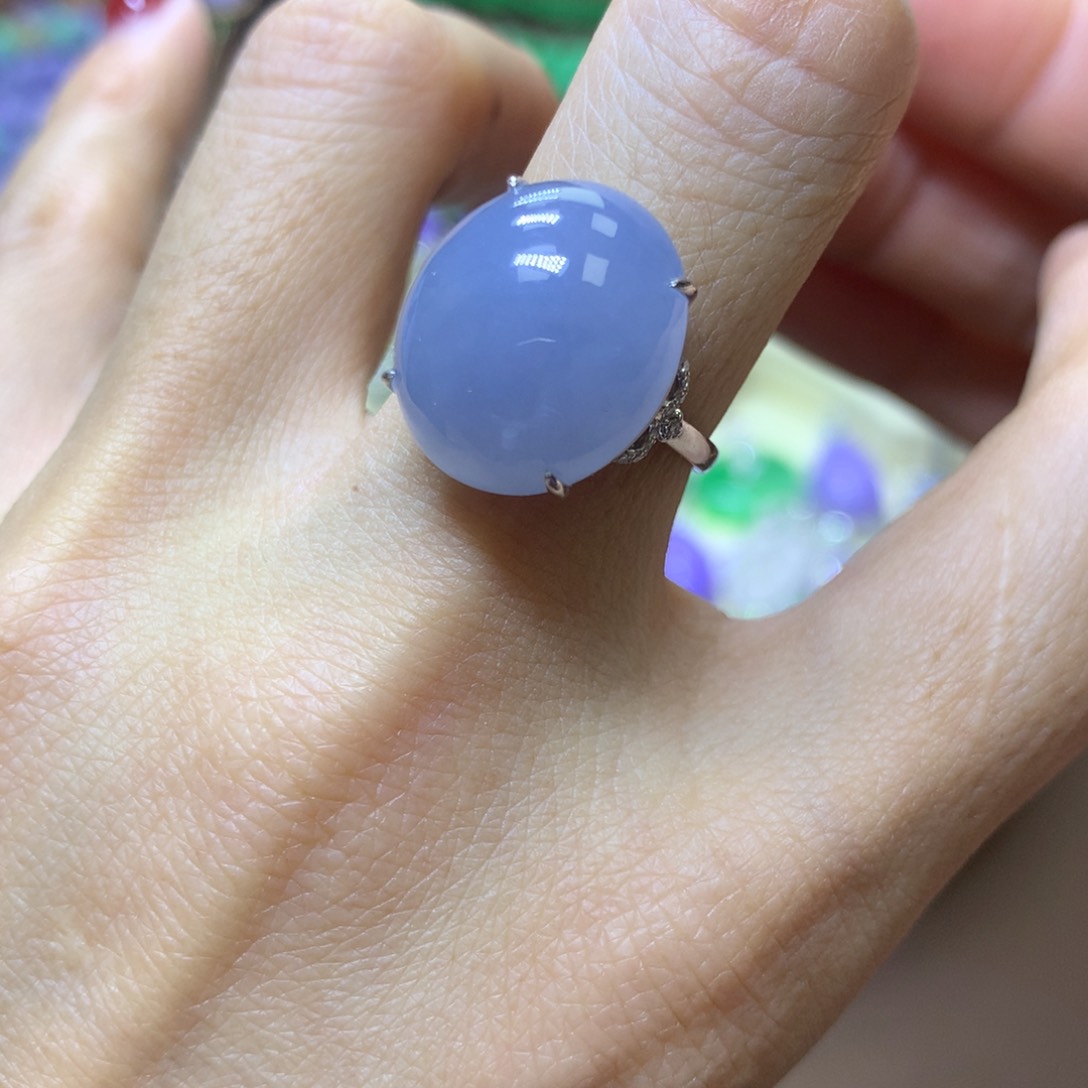 【闪购商品】翡翠颈饰18K金镶嵌翡翠