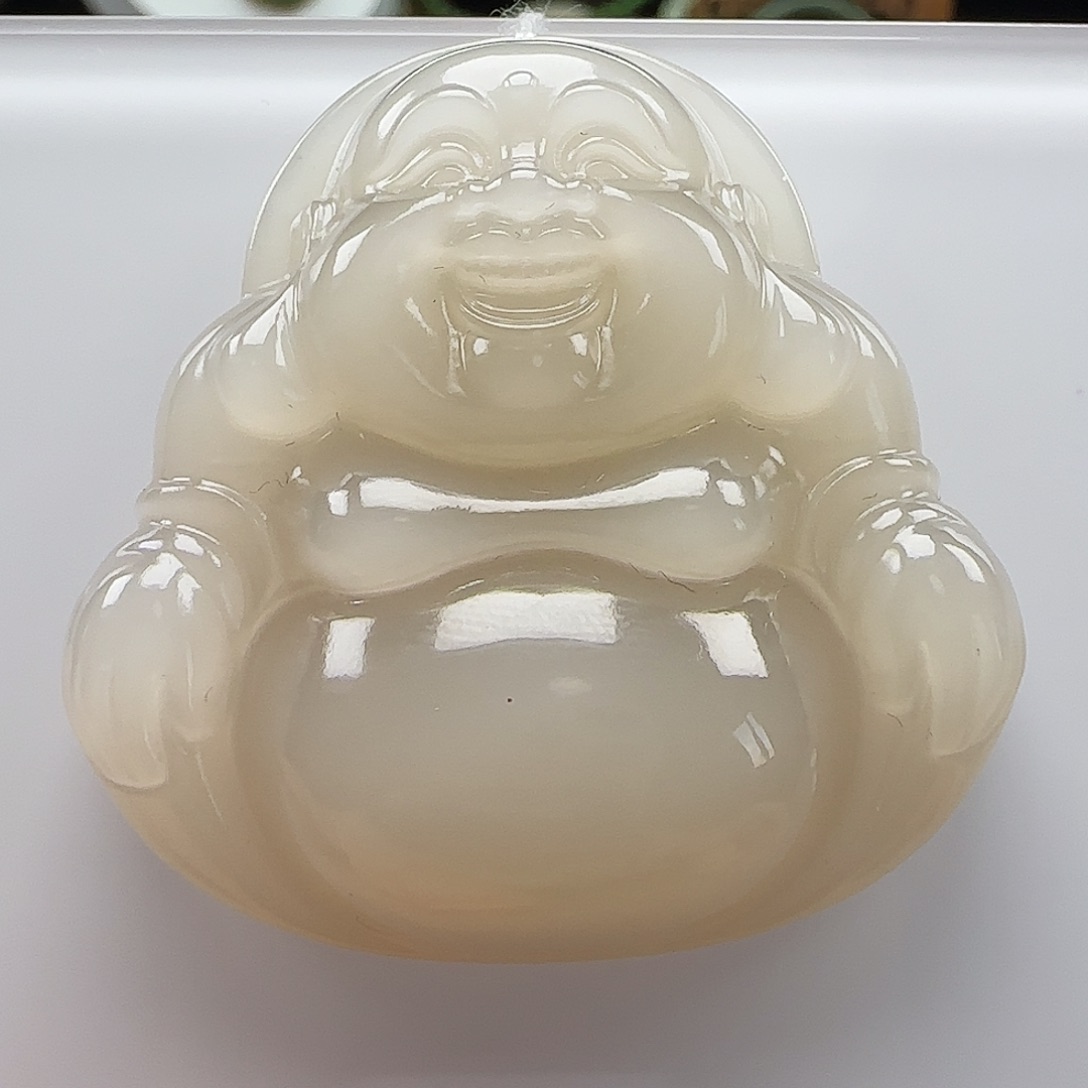 和田玉颈饰足金镶嵌
