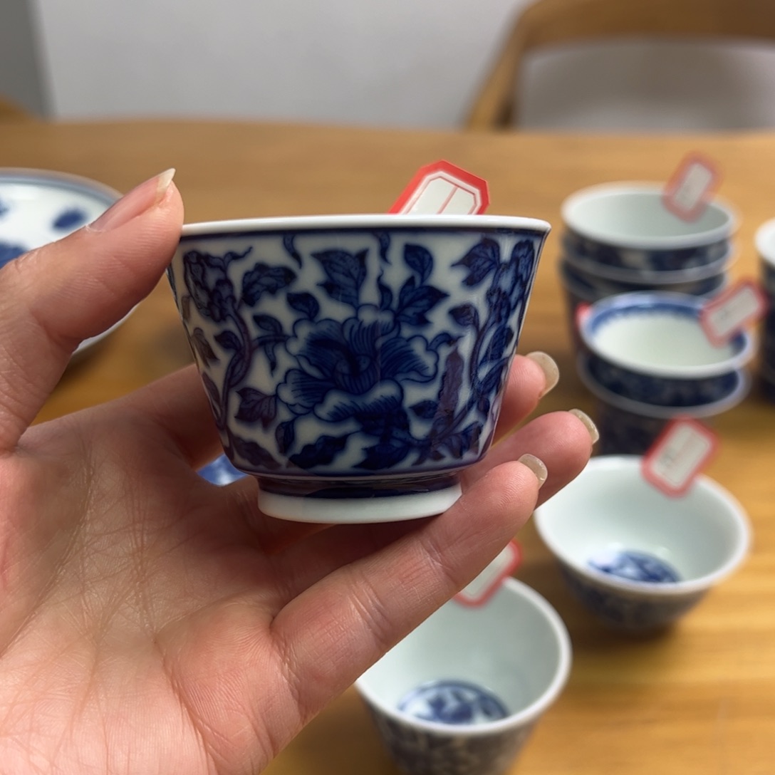 用****健缠枝牵牛杯…………