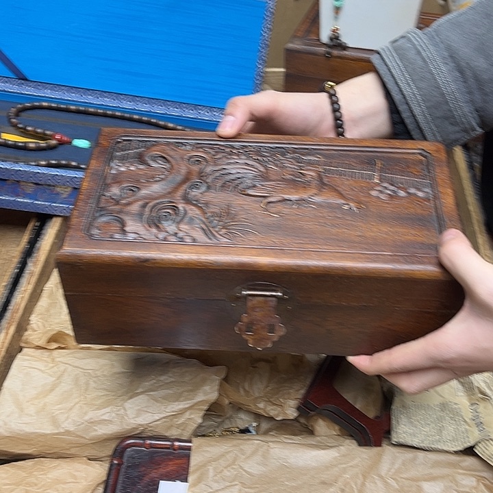 大叶紫檀（黑酸枝木类）