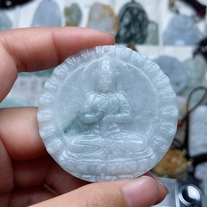 翡翠吊坠(不含链)未镶嵌翡翠