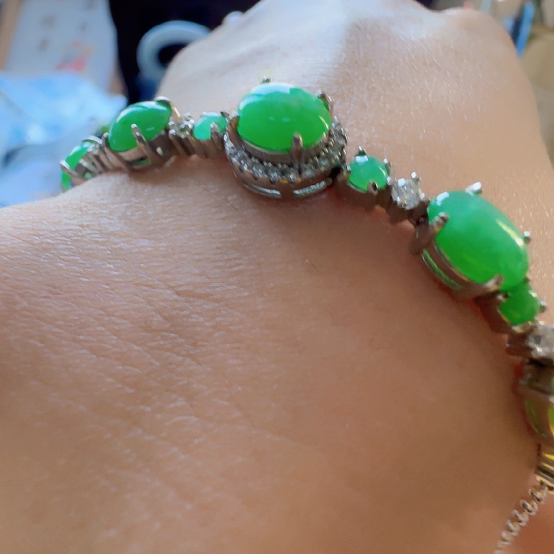 翡翠未镶嵌手镯翡翠380