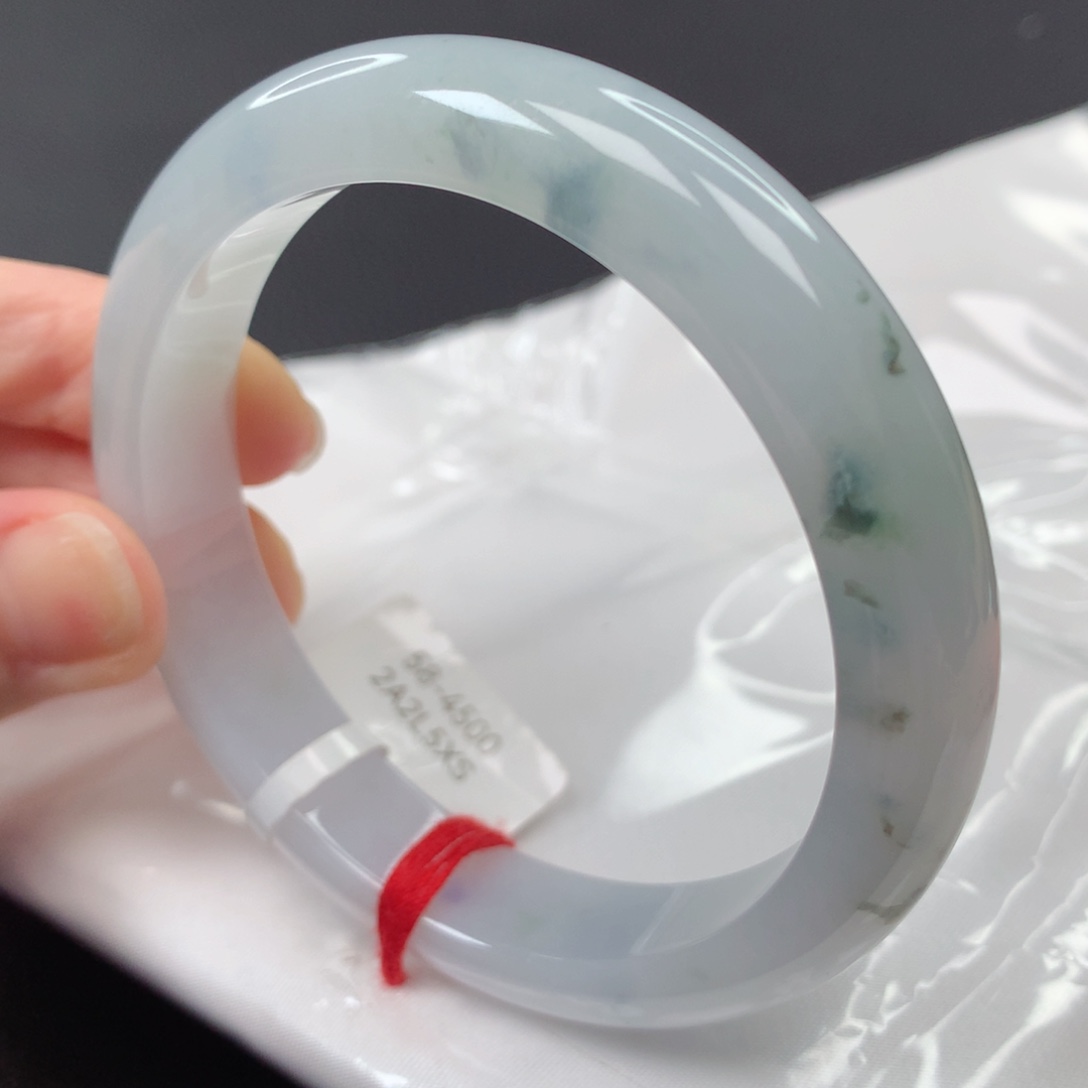 【闪购商品】翡翠手镯未镶嵌44号正圈xs58