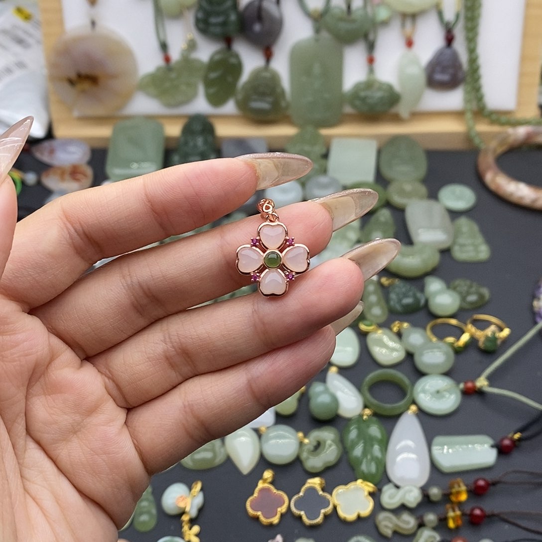 和田玉吊坠(不含链)银S925镶嵌