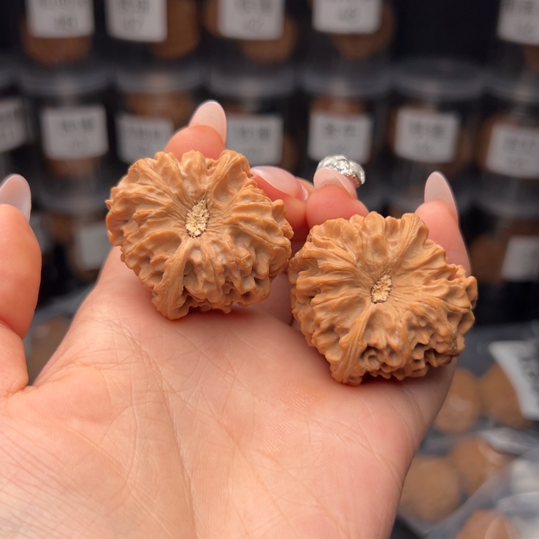 文玩核桃吊坠爱****子龙门涧