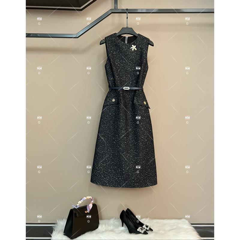 【齐】复古风显瘦默认款式连衣裙女装轻奢秋冬时尚 H-1689