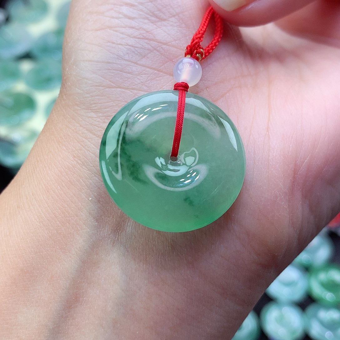 翡翠颈饰未镶嵌78尺寸25.7-5.2