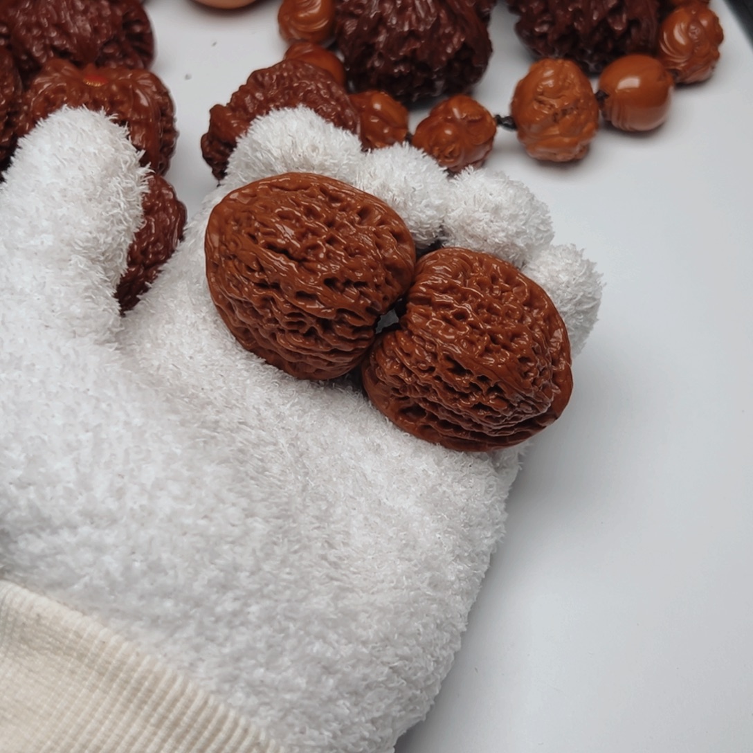 H***g把件桃核南疆石核桃