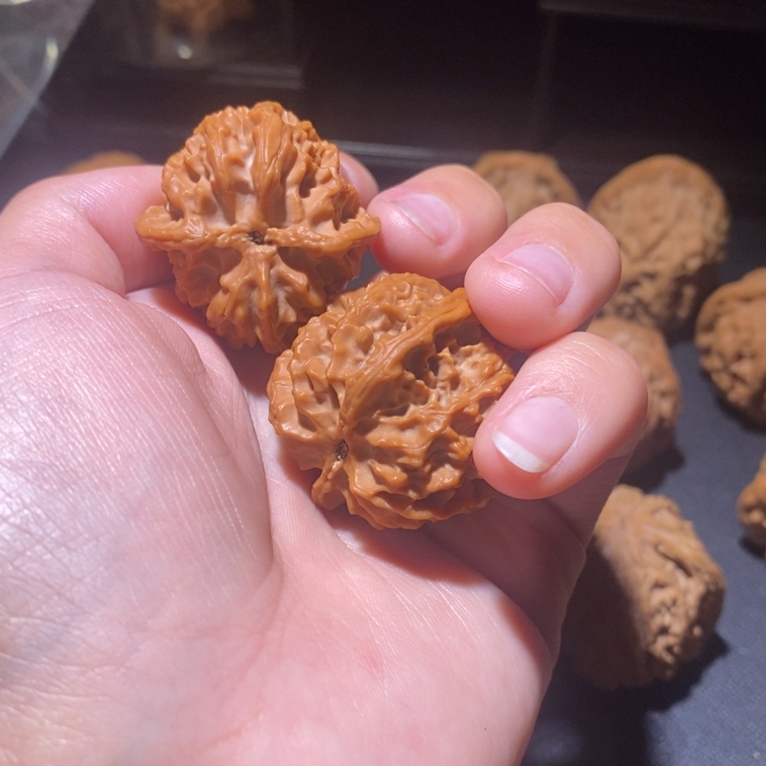 文玩核桃吊坠逝***春苹果