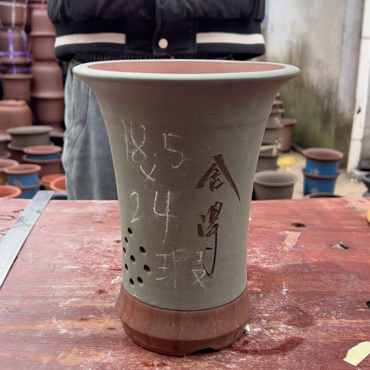 紫砂花盆紫砂花盆