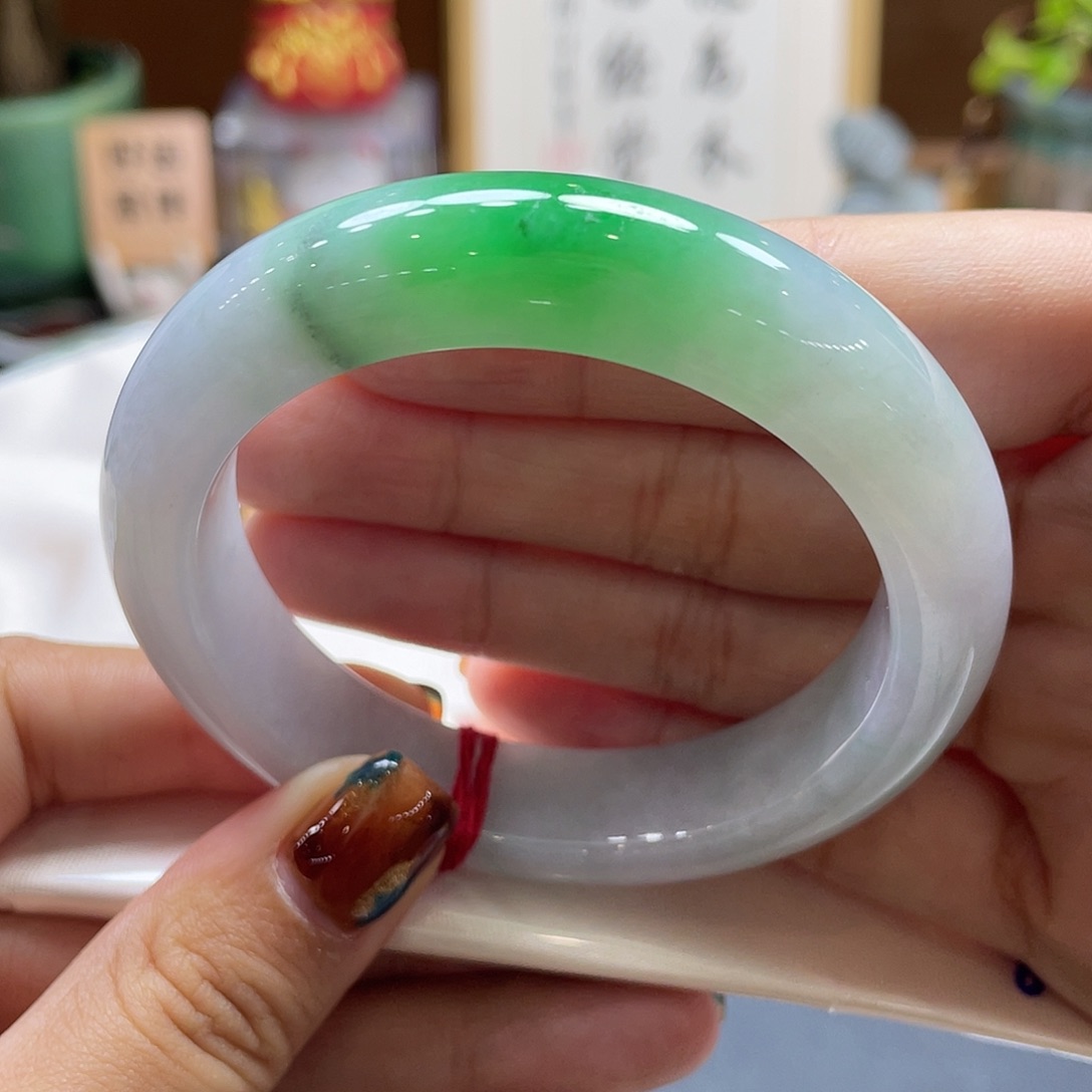 翡翠未镶嵌手镯26号