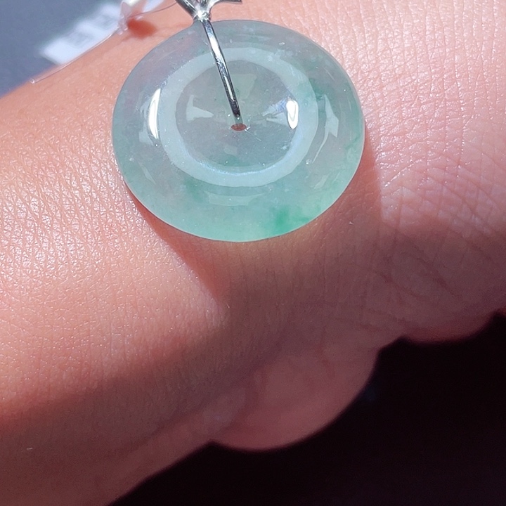 未镶嵌定制翡翠翡翠