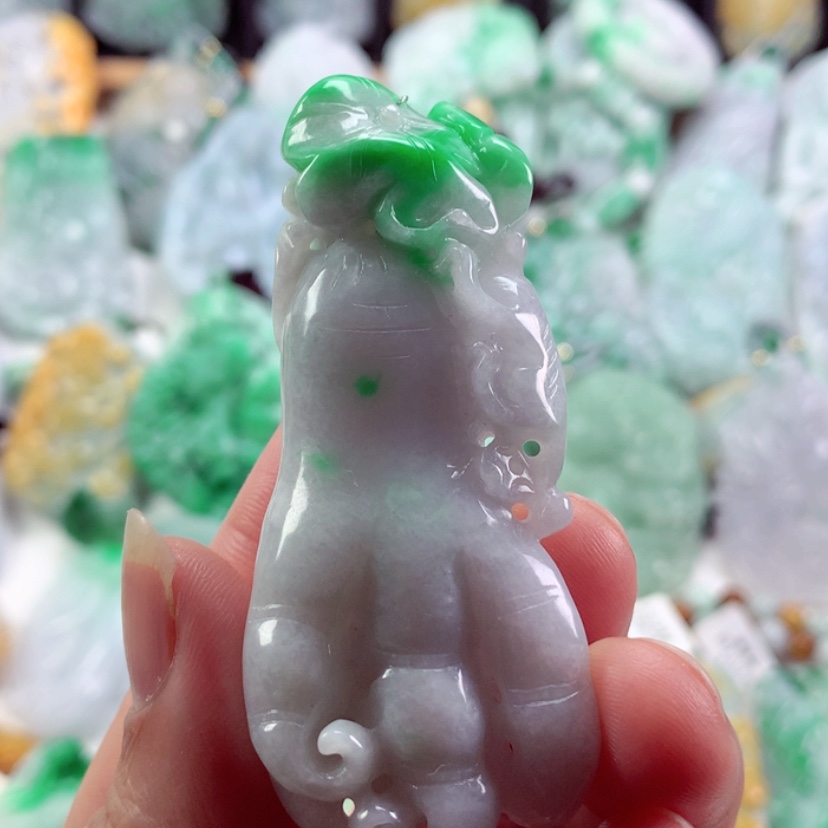 【闪购商品】翡翠吊坠(不含链)未镶嵌