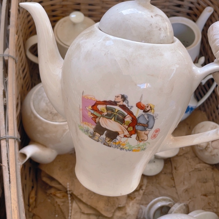 紫砂茶叶罐陶瓷艺术摆件