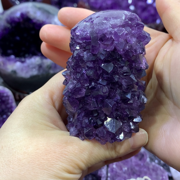 水晶大型摆件（非配饰）未镶嵌